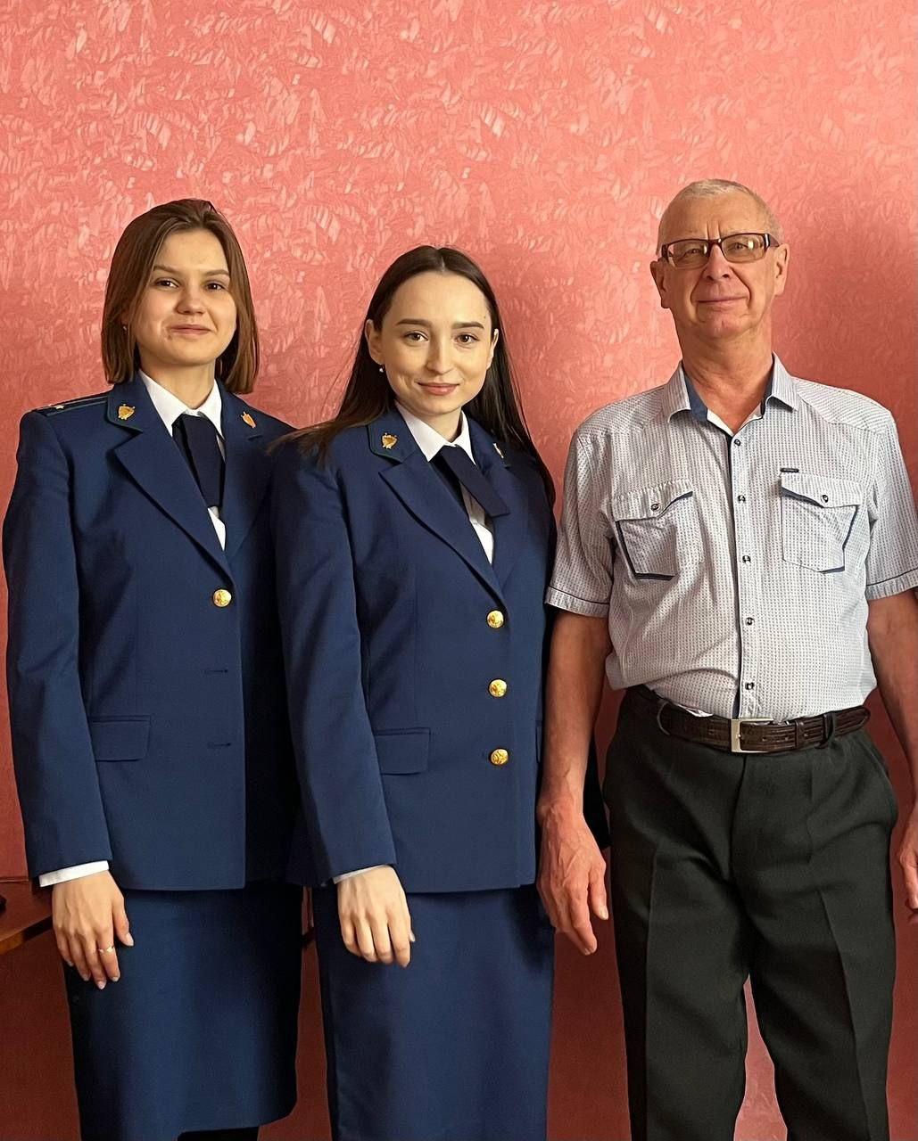 Заводской